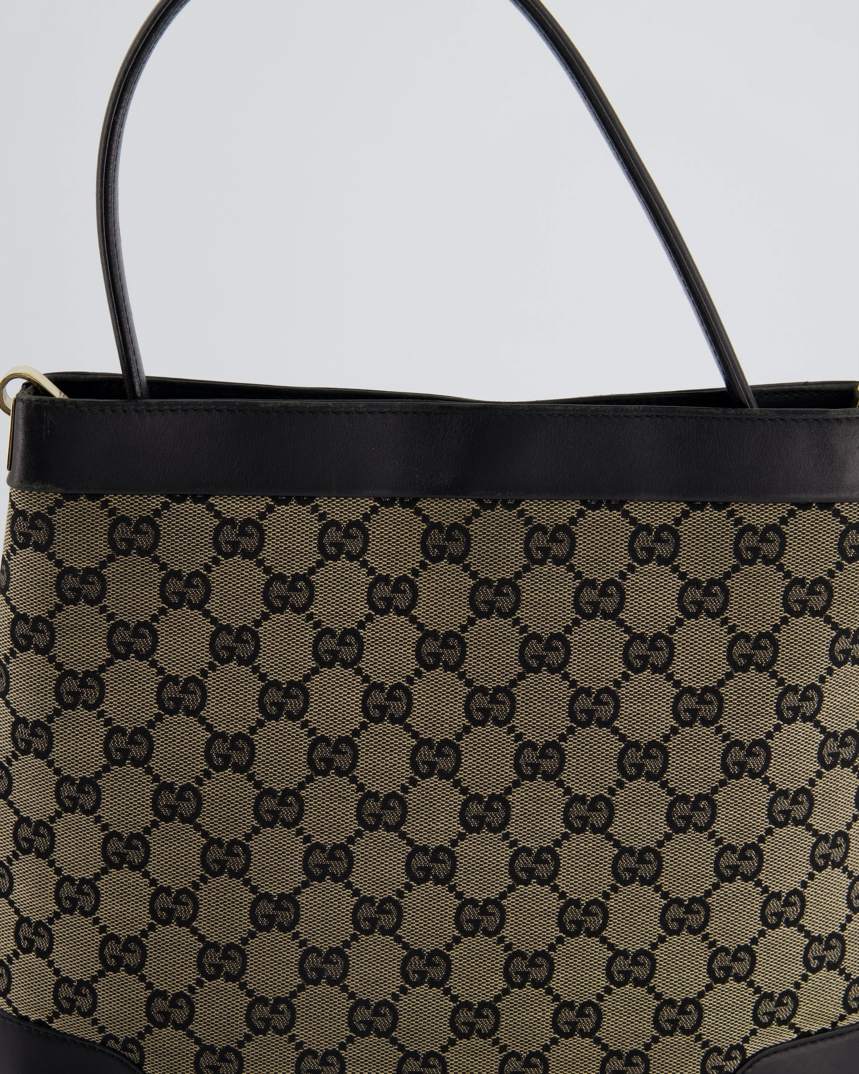 *VINTAGE* Gucci Black Monogram Shoulder Bag with Silver Hardware